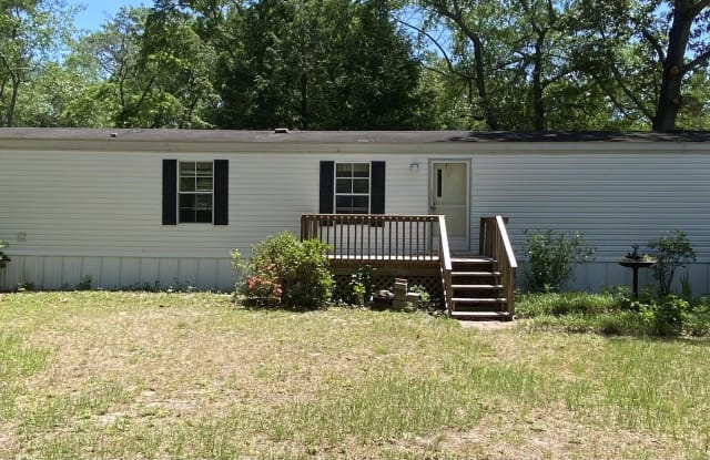 2894 Lake Upchurch Drive Gallery 3