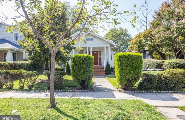 6316 9TH STREET NW Gallery 3