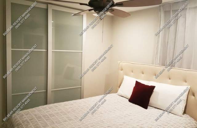 200 Division Drive Gallery 4