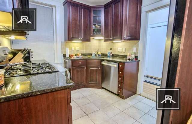 233 Freeman - 233 Freeman Street, Brookline, MA 02446