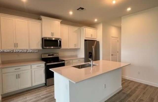 14171 SW Thorens Dr photos photos