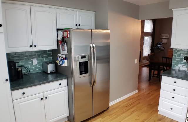 8216 S Trenton Way Gallery 4