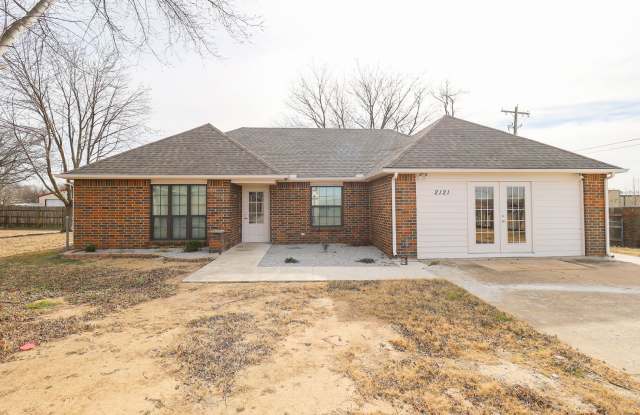 4 Bed | 2 Bath in East Tulsa! photos photos