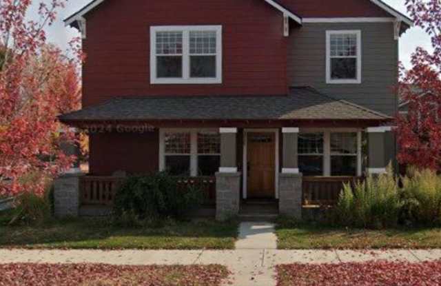 2728 Northeast Black Oak Place photos photos 2728 Northeast Black Oak Place photos photos