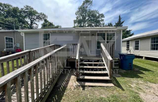 Coming soon! 3 Bedroom, 1 Bathroom Home! photos photos Coming soon! 3 Bedroom, 1 Bathroom Home! photos photos