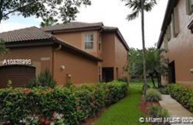 1588 Veracruz Ln Gallery 3