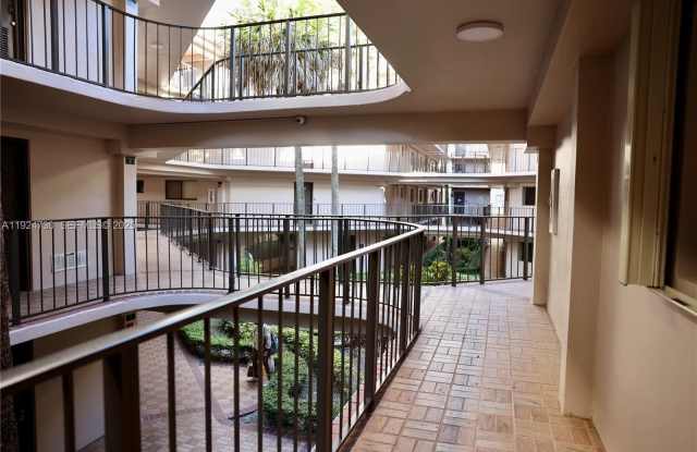 8730 SW 133rd Ave Rd - 8730 Southwest 133rd Avenue Road, Kendale Lakes, FL 33183