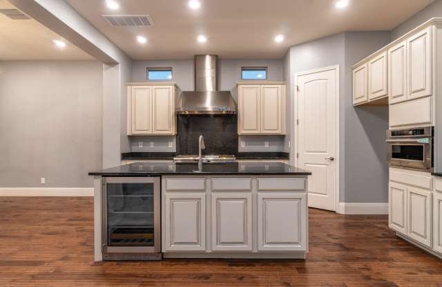 3330 S BUCKSKIN Way Gallery 3