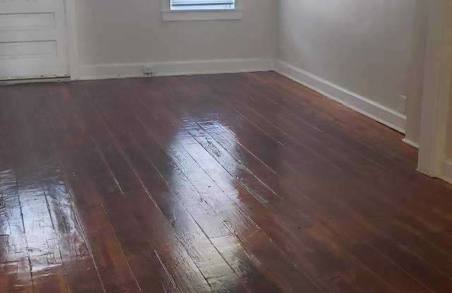 731 Camden Ave SW Gallery 3