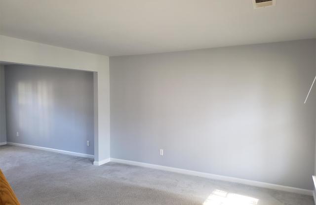 9824 Aaronda Court Gallery 2