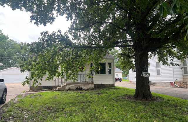 Spacious 2 bedroom home! photos photos Spacious 2 bedroom home! photos photos