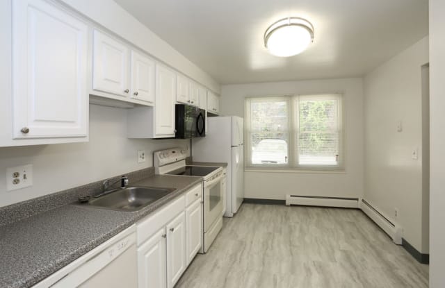 Summitwood Village Gallery 4