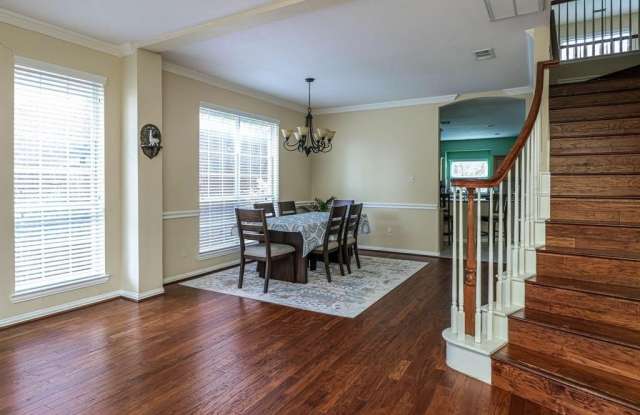 1128 Stone Gate Drive Gallery 2