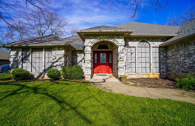 9012 Hickory Hill Drive Gallery 3