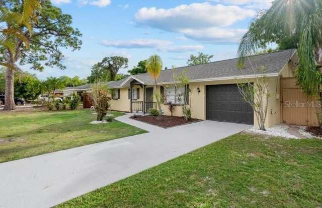 2226 FAIRFIELD AVENUE photos photos