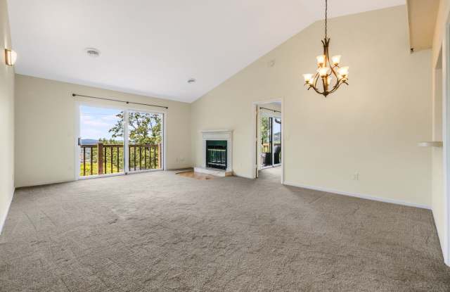 2-Bedroom, 2-Bathroom Condo with Stunning Downtown Views photos photos