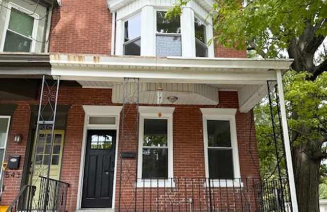 5 Bedroom Semi-Detached Spacious Home - 541 North Plum Street, Lancaster, PA 17602 5 Bedroom Semi-Detached Spacious Home - 541 North Plum Street, Lancaster, PA 17602