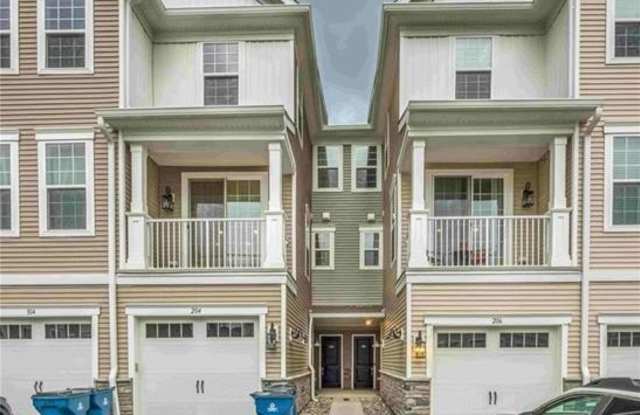 204 Honeysuckle Lane photos photos