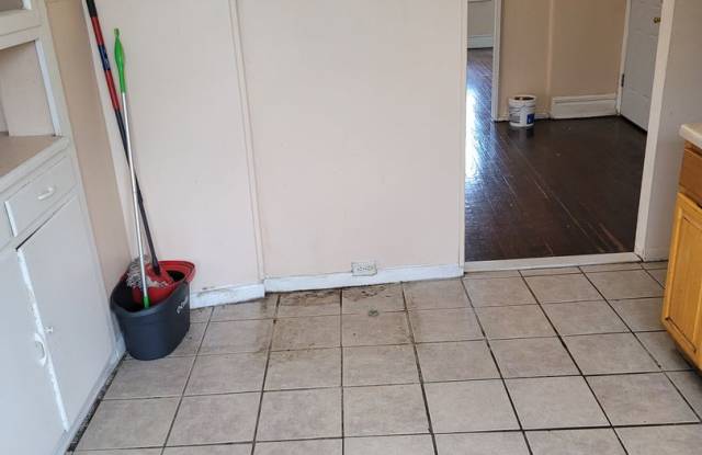243 N 11th St photos photos