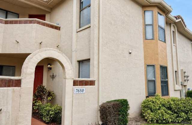 7650 SUGAR BEND Drive Gallery 1
