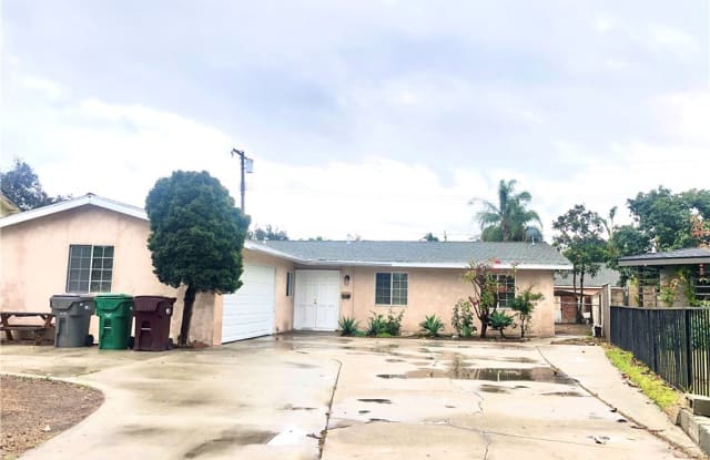 2310 W Brook Street - 2310 West Brook Street, Santa Ana, CA 92704