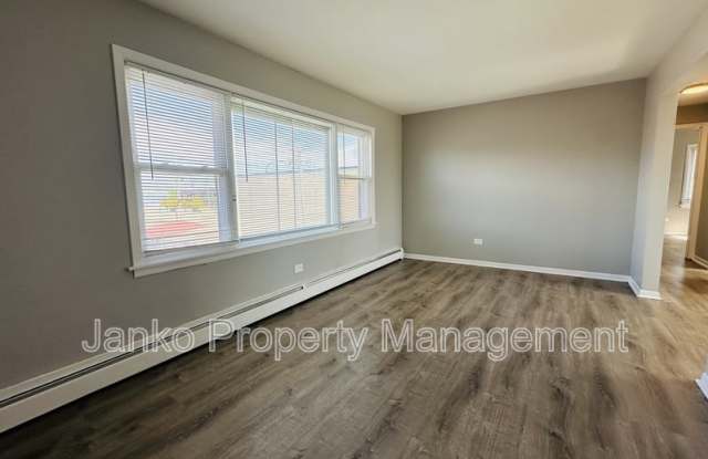 1409 S Central Ave Gallery 3