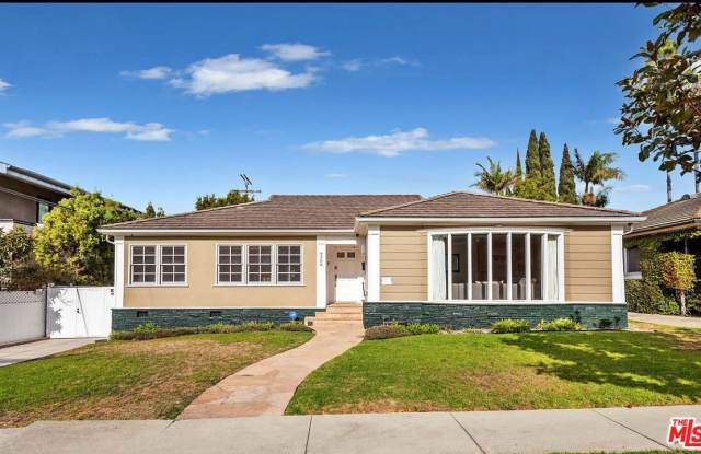 9509 Cresta Dr Gallery 1