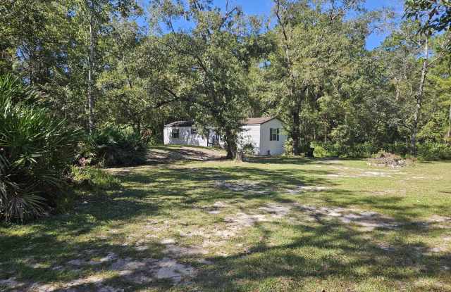 1562 BLUE JAY Drive Gallery 1
