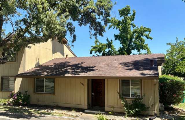CUTE AS A BUG! Super private Eldorado Hills 2/2. Please reference ad for viewings! photos photos