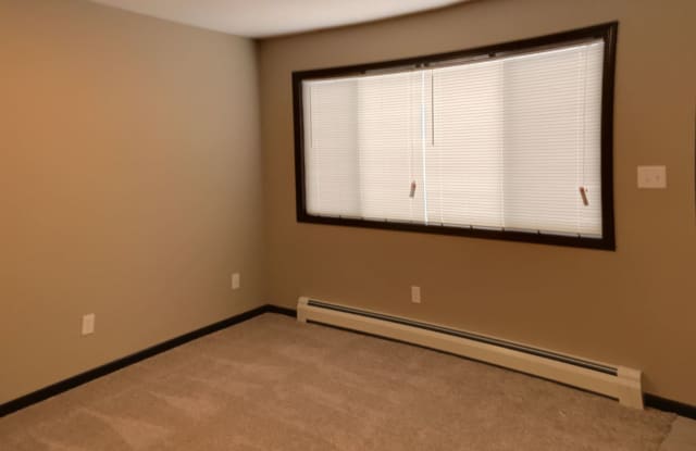 Grand View Apartments Gallery 2