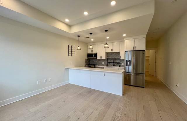 822 Kennedy Street NW - 4 Gallery 2