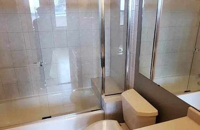 200 S Water St - 200 South Water Street, Milwaukee, WI 53204