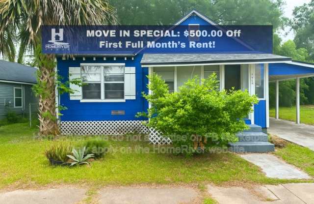 1021 Daniel St photos photos