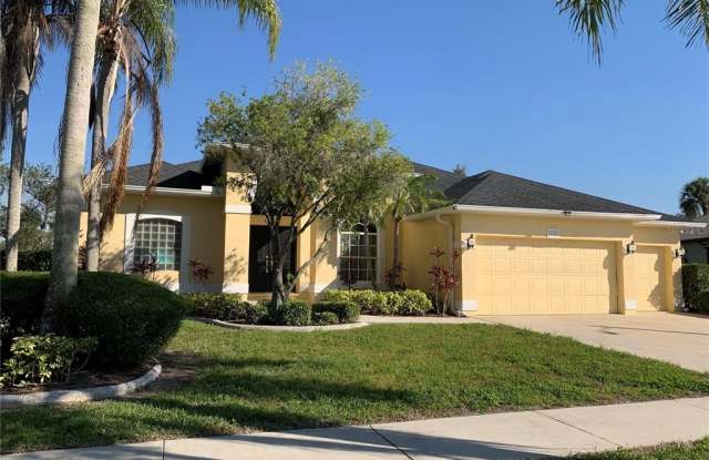 818 GREENVIEW DRIVE Gallery 2