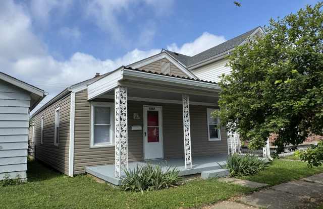 1263 Dayton St Gallery 2