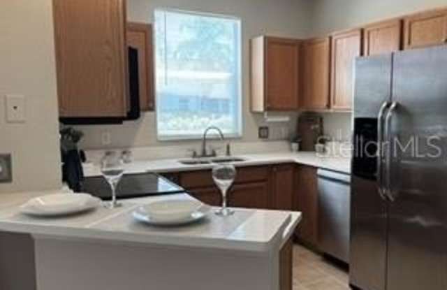 12253 COUNTRY WHITE Circle Gallery 2
