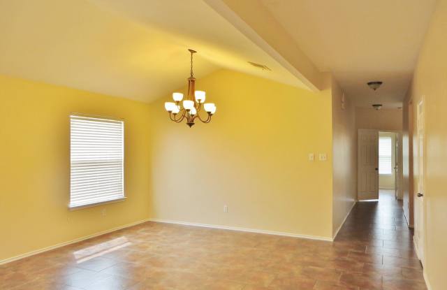 2441 Butler Way Gallery 4