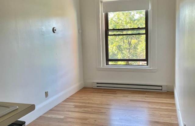 1066 Beacon St #6F Brookline MA 02446 photos photos
