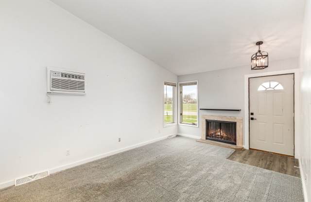 6073 Weiss St Gallery 1