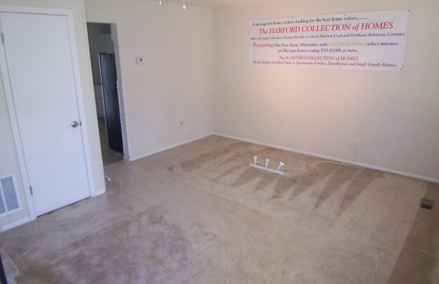 1542 HARFORD SQUARE DRIVE Gallery 3