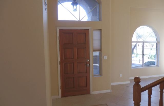 2215 E. Granite View Drive Gallery 2