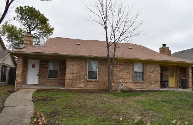 2405 Sherry Street - 2405 Sherry Street, Arlington, TX 76014