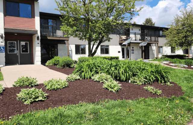 Briarwood Apartments Gallery 2