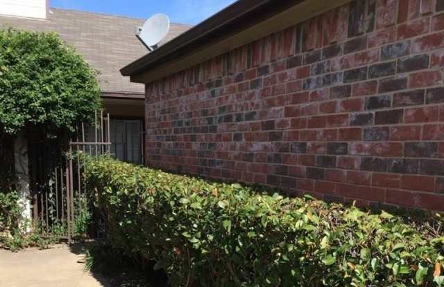 1013 Weston Drive Gallery 2