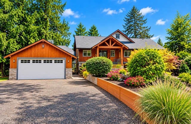 Spacious 4-Bedroom Carnation Home with Stunning Valley Views! Gallery 3