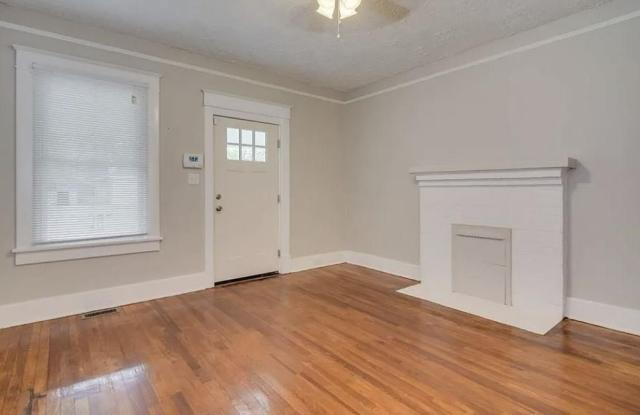 1963 Battle Row Gallery 2