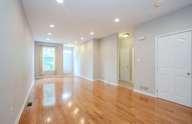 1604 Yarrow Circle Gallery 1