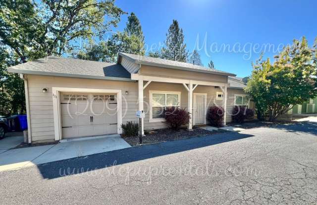 Updated 2BR/2BA Home | Generator • Fenced Yard • EV Charging photos photos Updated 2BR/2BA Home | Generator • Fenced Yard • EV Charging photos photos
