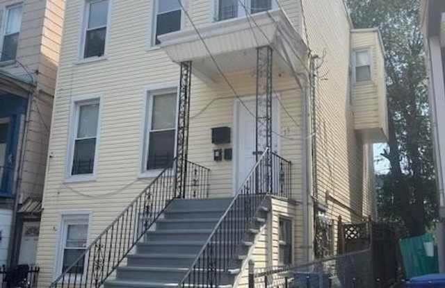 15 IRVING ST photos photos