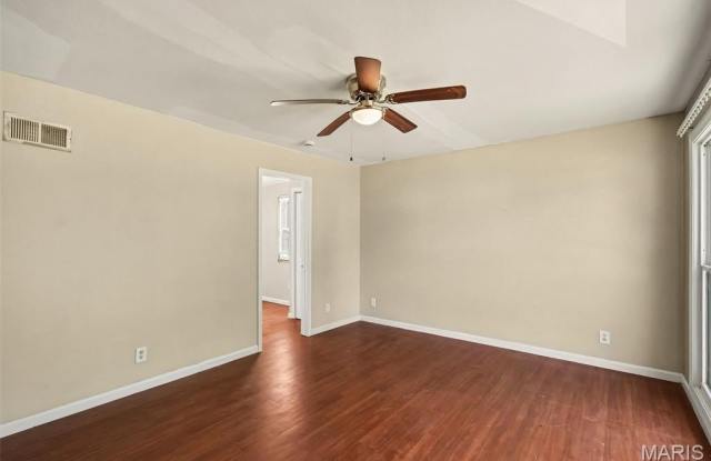 1223 Walker Avenue Gallery 3